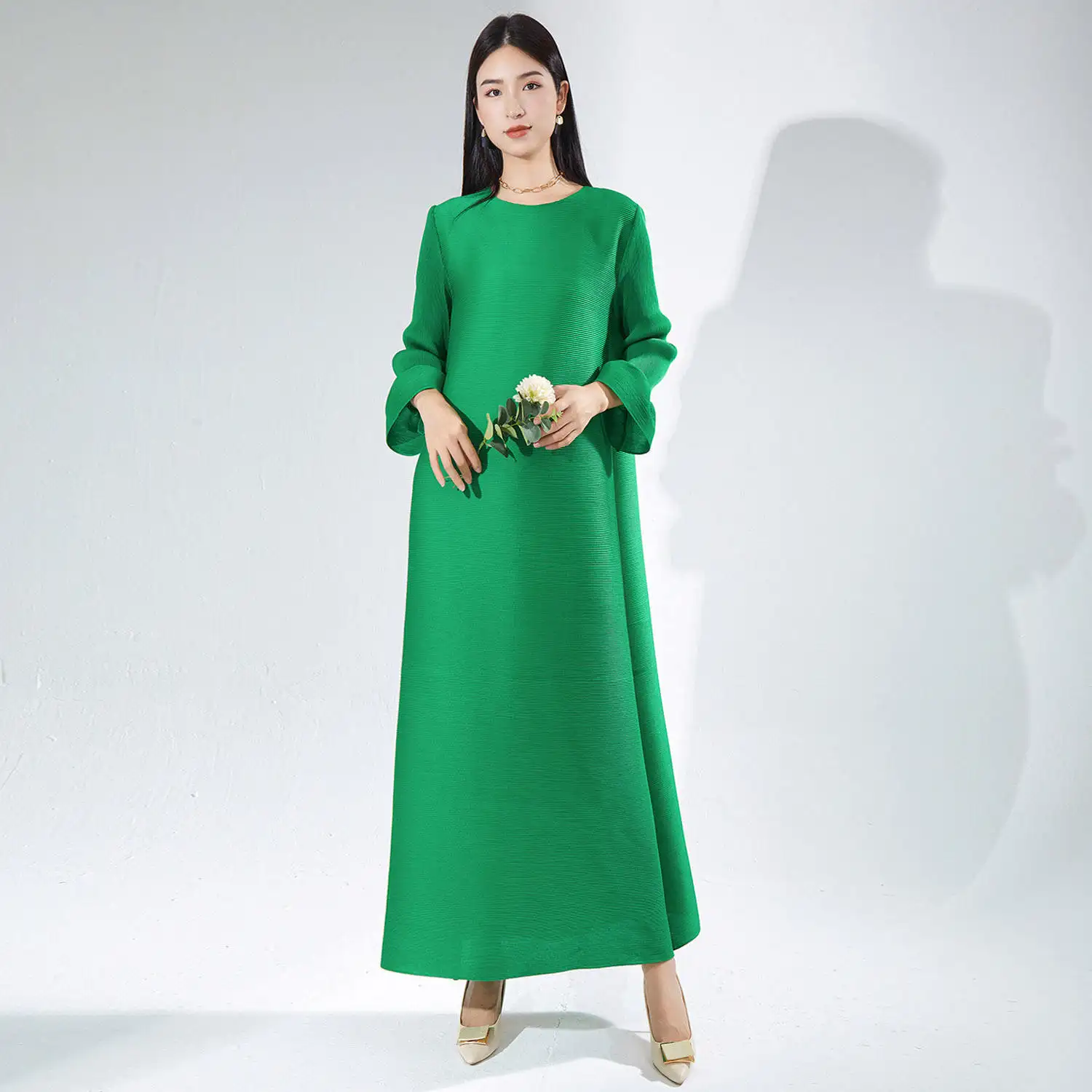 Black Pleated Gown Trade Assurance Or Asclient's Requirement. - - Pleats Clothing 2