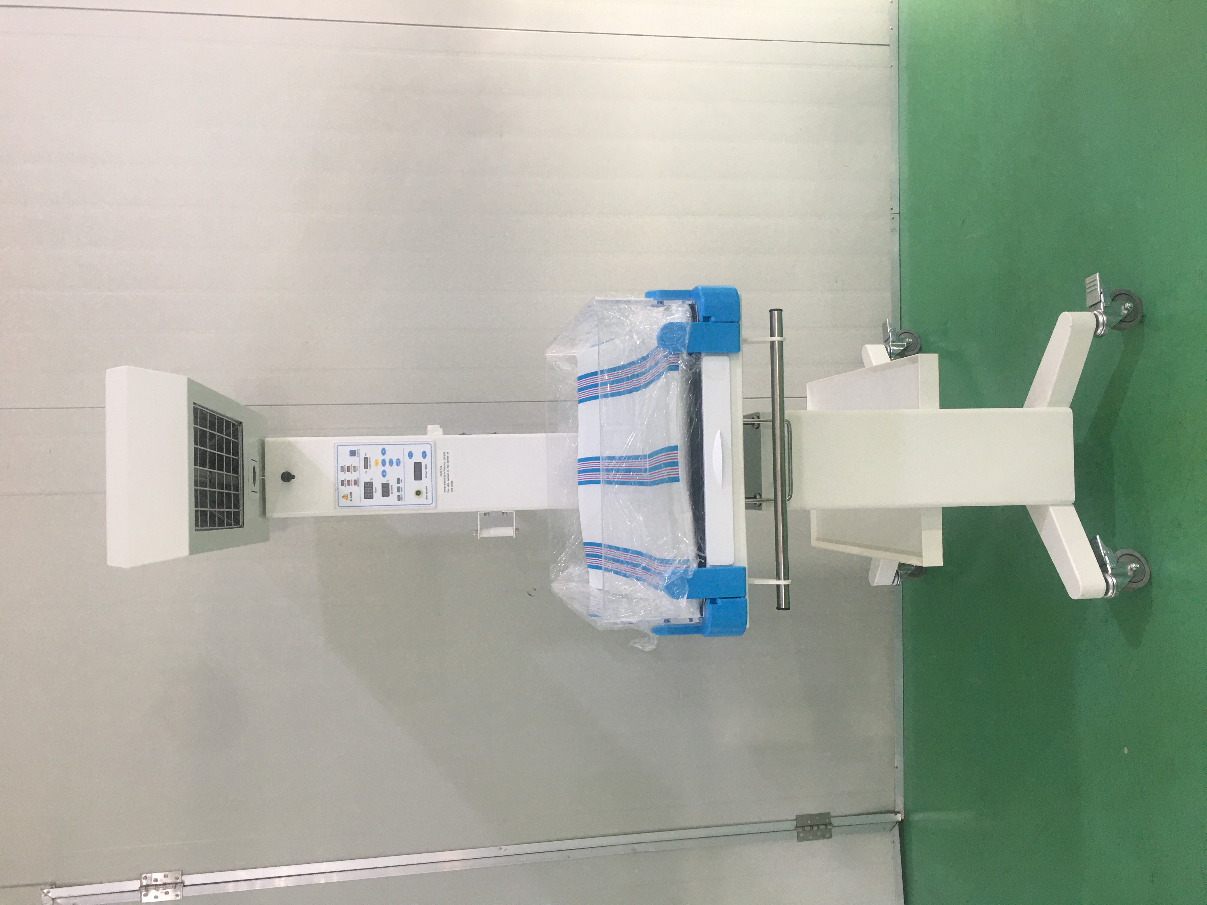 Model RC-BRW3000A(mới) máy sưởi ấm trẻ sơ sinh bệnh viện 3