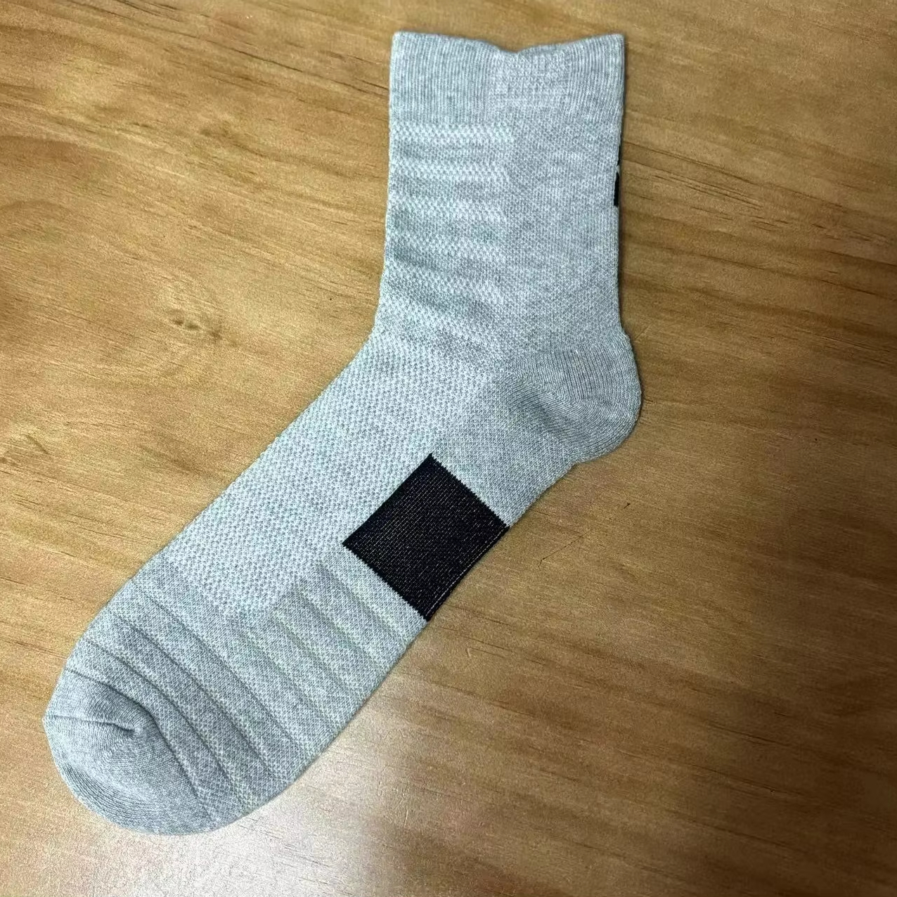 Wholesale Custom Men's Sporty Socks - Breathable, Anti-slip 1