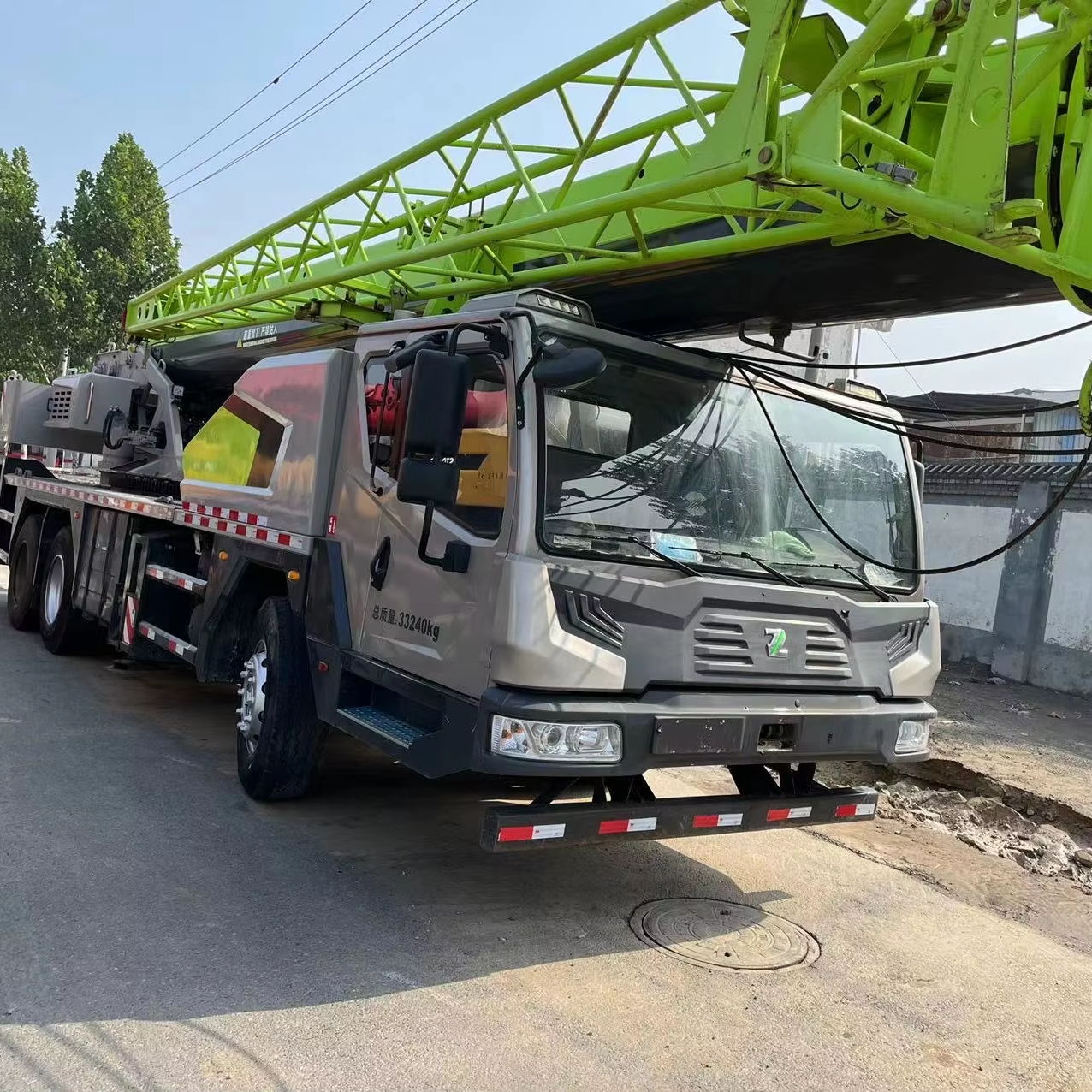 Gru per camion Zoomlion da 25 tonnellate 1