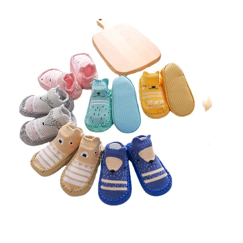 Calcetines de piso antideslizantes para niños para bebé - OEM personalizado 1