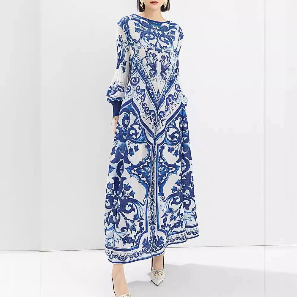 Pleats Clothing: Führender Anbieter von locker sitzenden, bedruckten Laternen-Plisseekleidern in Übergröße | 100 % Polyester, lässige Mode, Premium-Qualitätshersteller 1