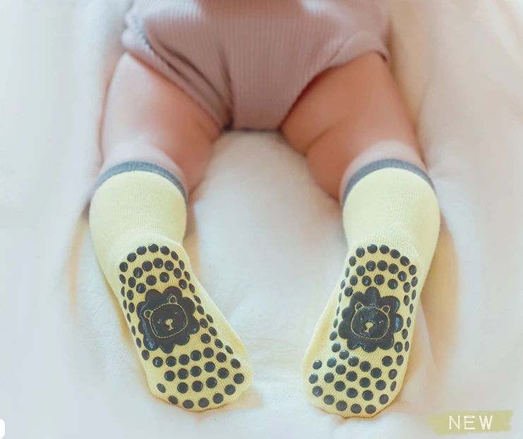 Newborn Pink Anti-Slip Cotton Baby Terry Socks - On Sale 1