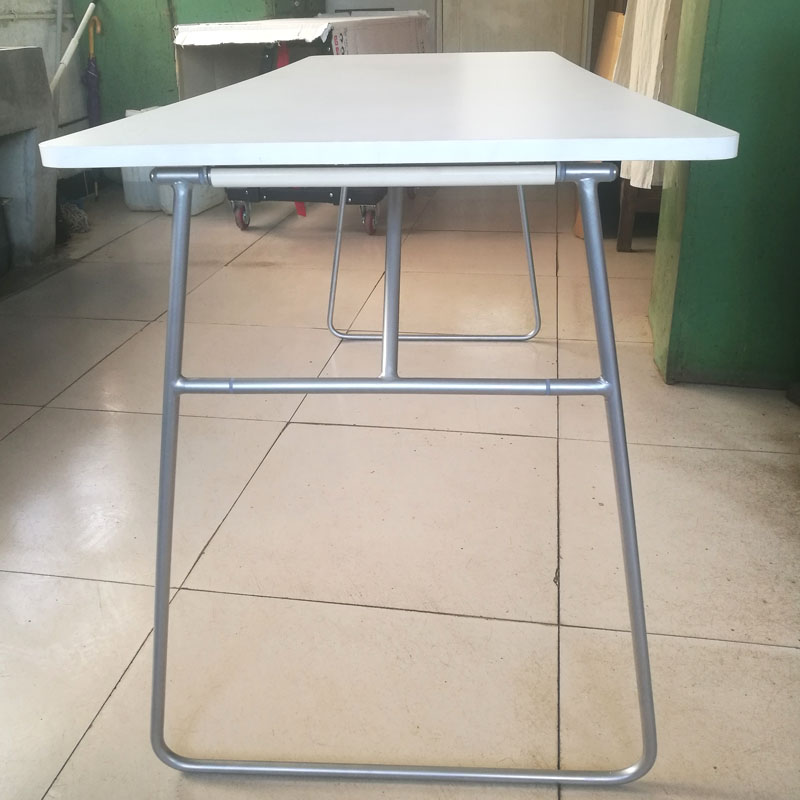 Bent Leg clip table, with Metal Hairpin Legs 3