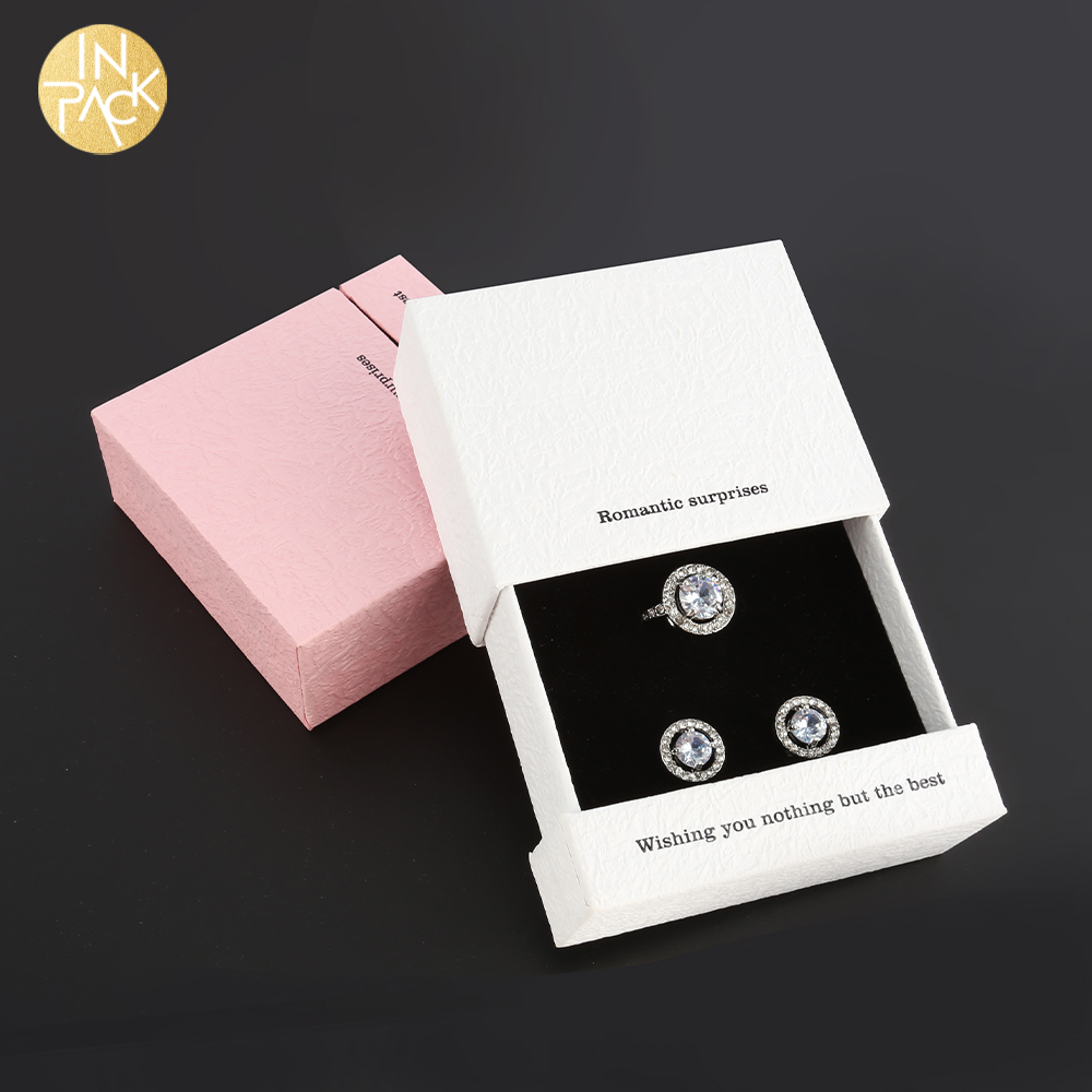 Wholesale Pink Velvet Jewelry Box for Necklace, Luxury Cardboard Gift Packaging 7