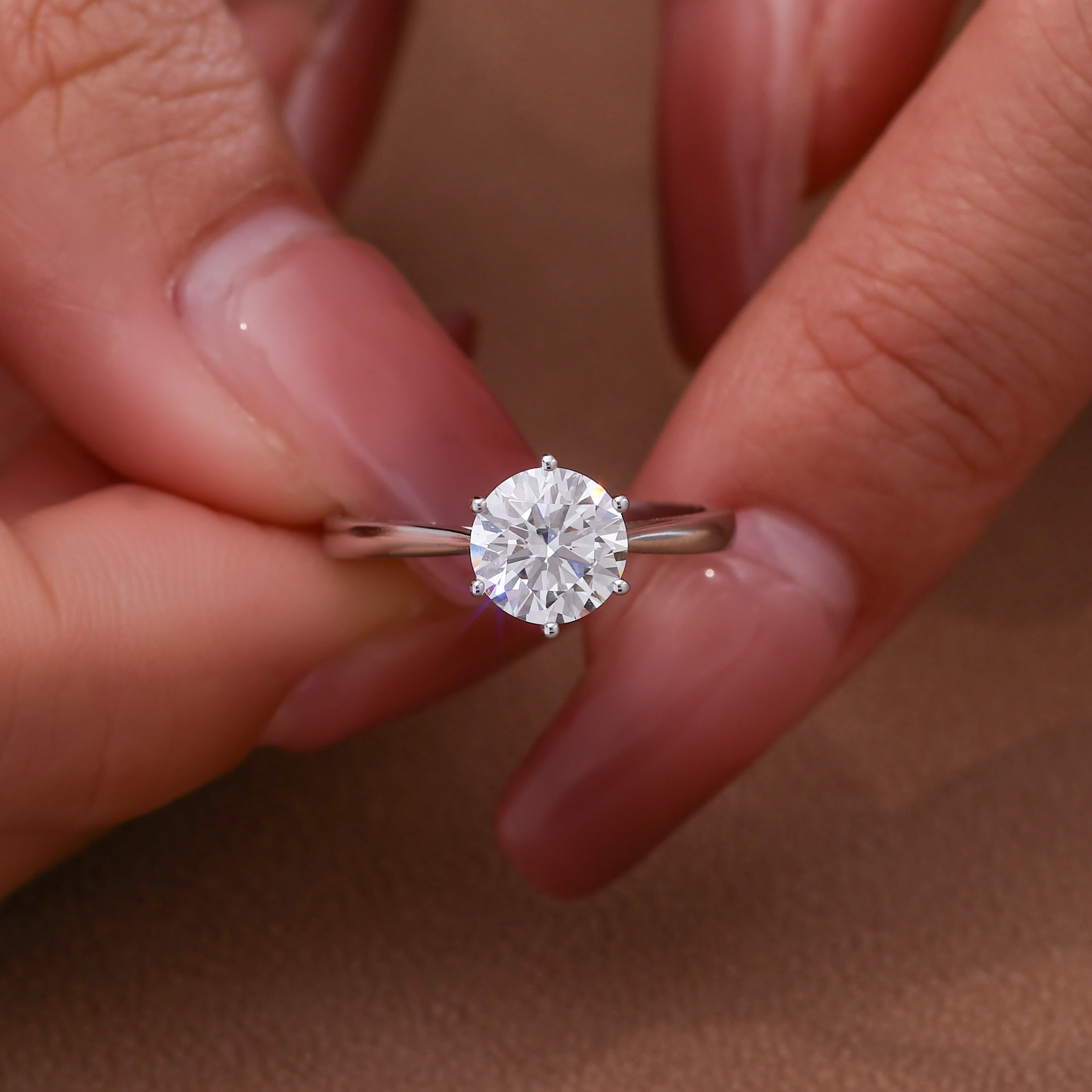 Bijoux personnalisé 18k anneaux d'or massif en diamant Anneau de fiançailles de mariage en diamant bijoux bijoux femmes 2 carats rond 1