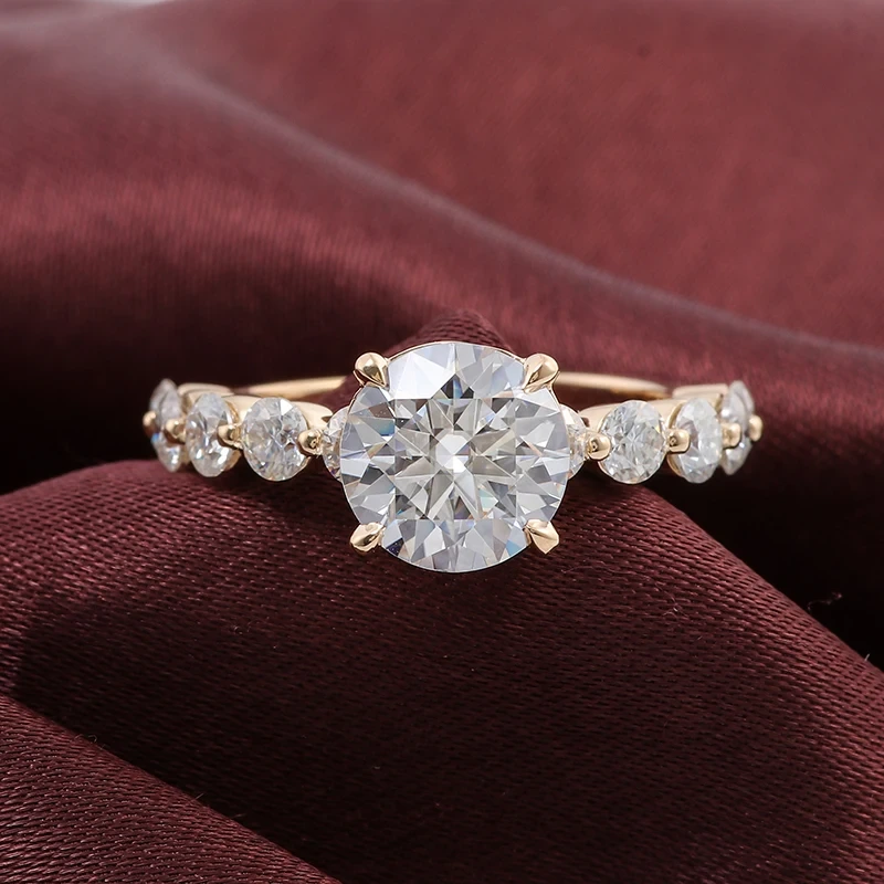 2,5 Carat Round Cut Moissanite Fine Jewelry Rague de haute qualité 10k 14k Ring de style or jaune 18K 1