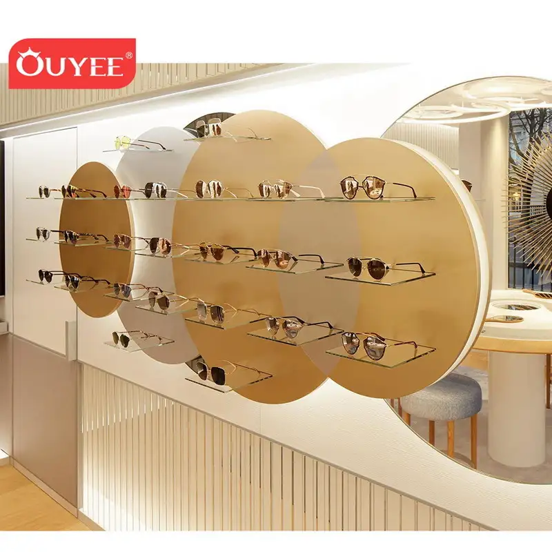 Présentoir mural verrouillable pour lunettes de soleil, destiné aux magasins d'optique 1