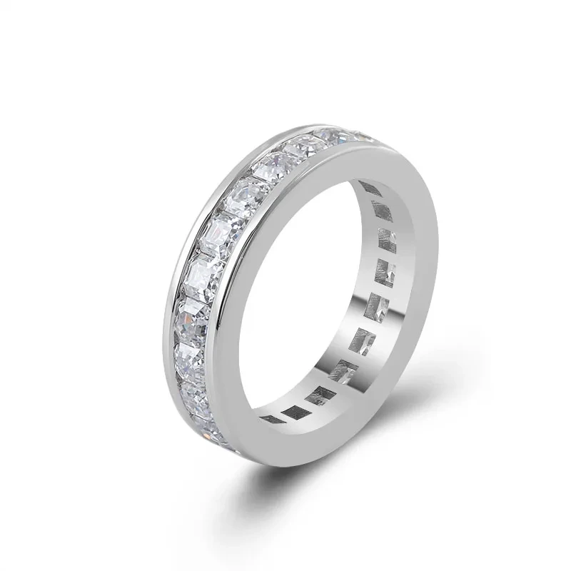 Échantillon de fiançailles des modèles d'anneaux de pierre unique pour les hommes Engagement Luxury Party Gift Silver Moissanite Anneaux pour hommes 1