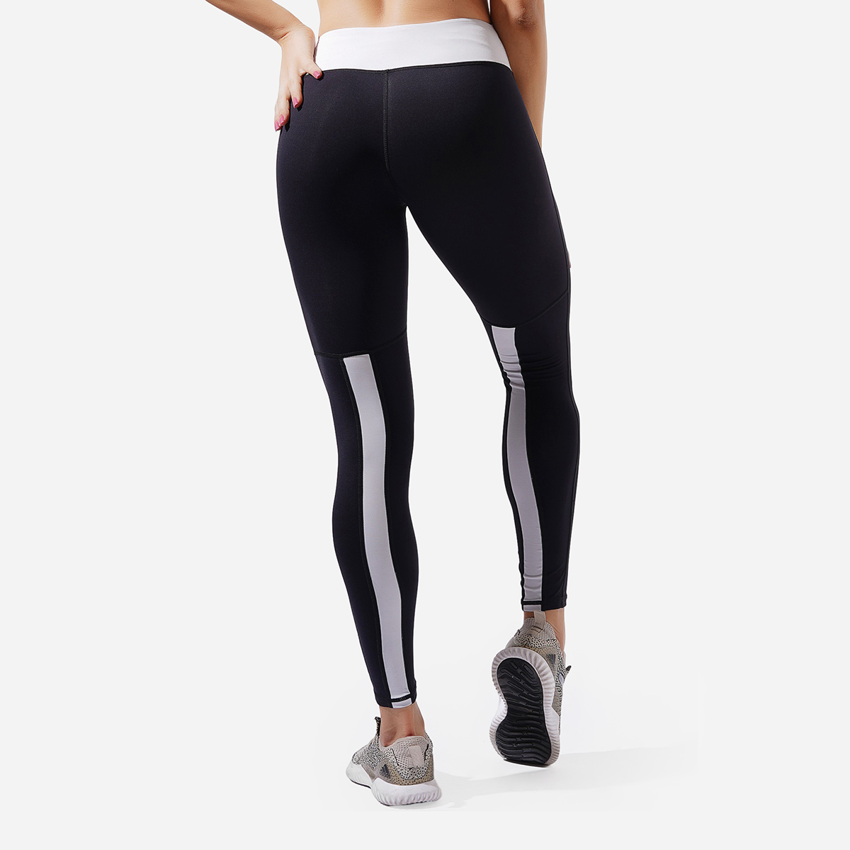 Leggings altos de yoga El último diseño de spandex/nylon 4