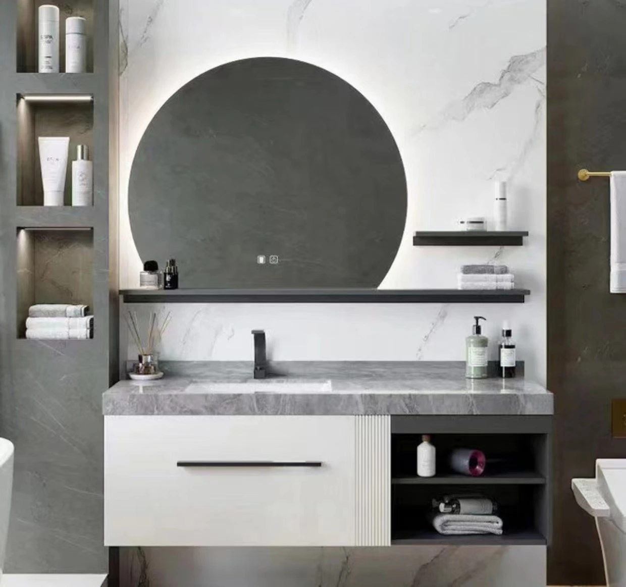 Intelligent Silver Mirror Vanity: Modern, Minimalist, and HD Bathroom Upgrade 1