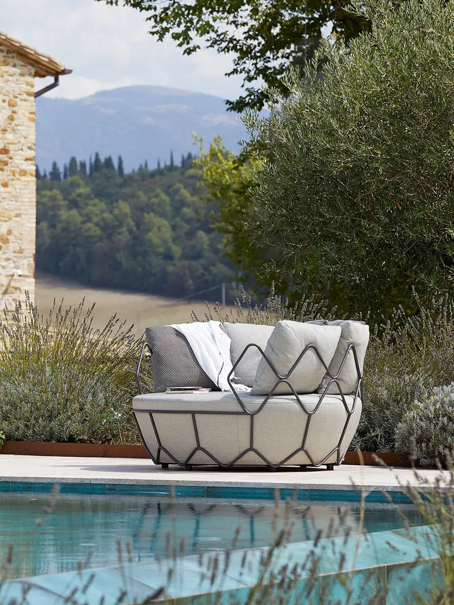 Ultimate Relaxation: Swing Sofa - Unwind in Comfort and StyleHS-SW4001! 1