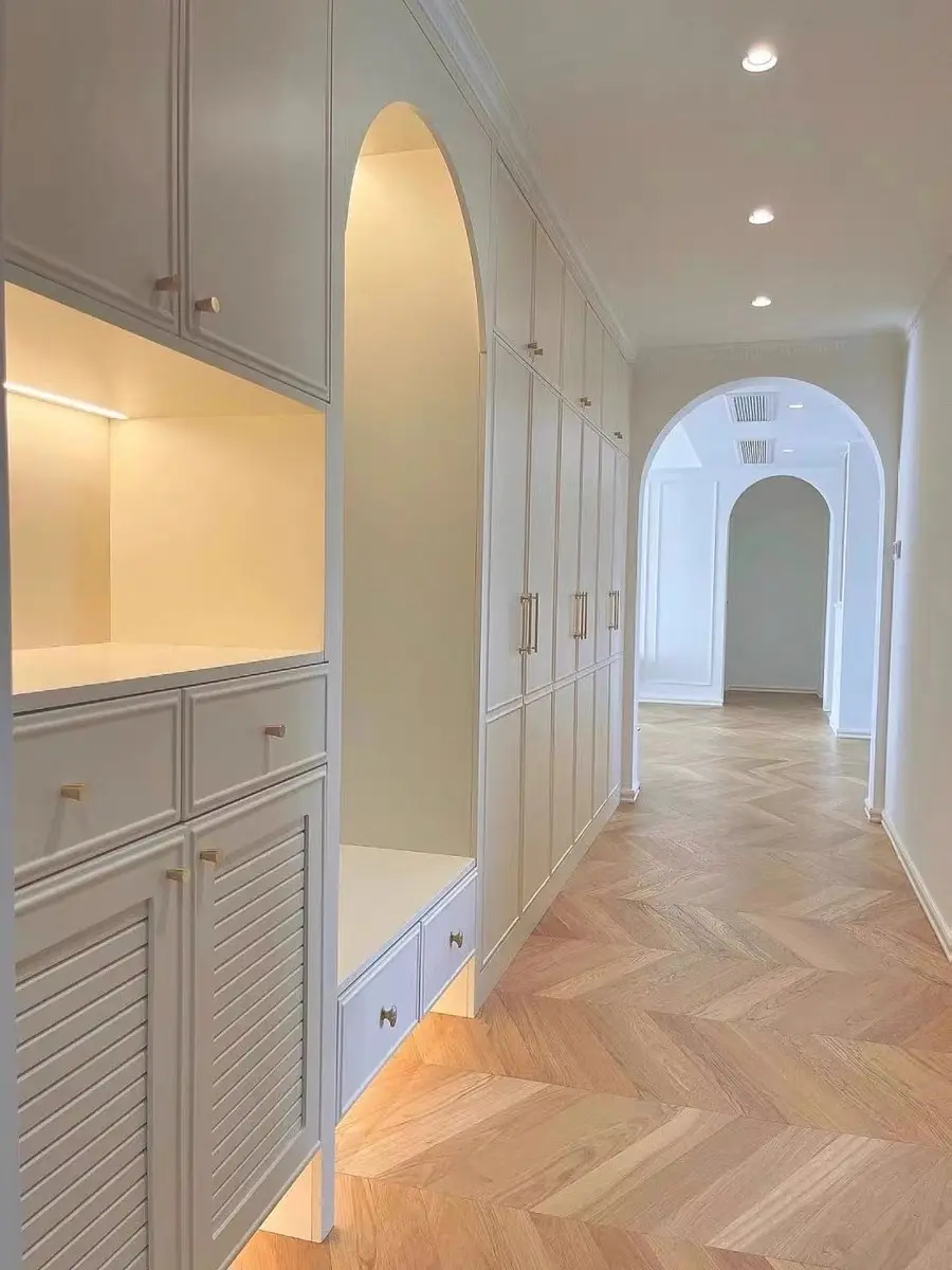 Luxury Walk in Wardrobe Stvanica Brand 6