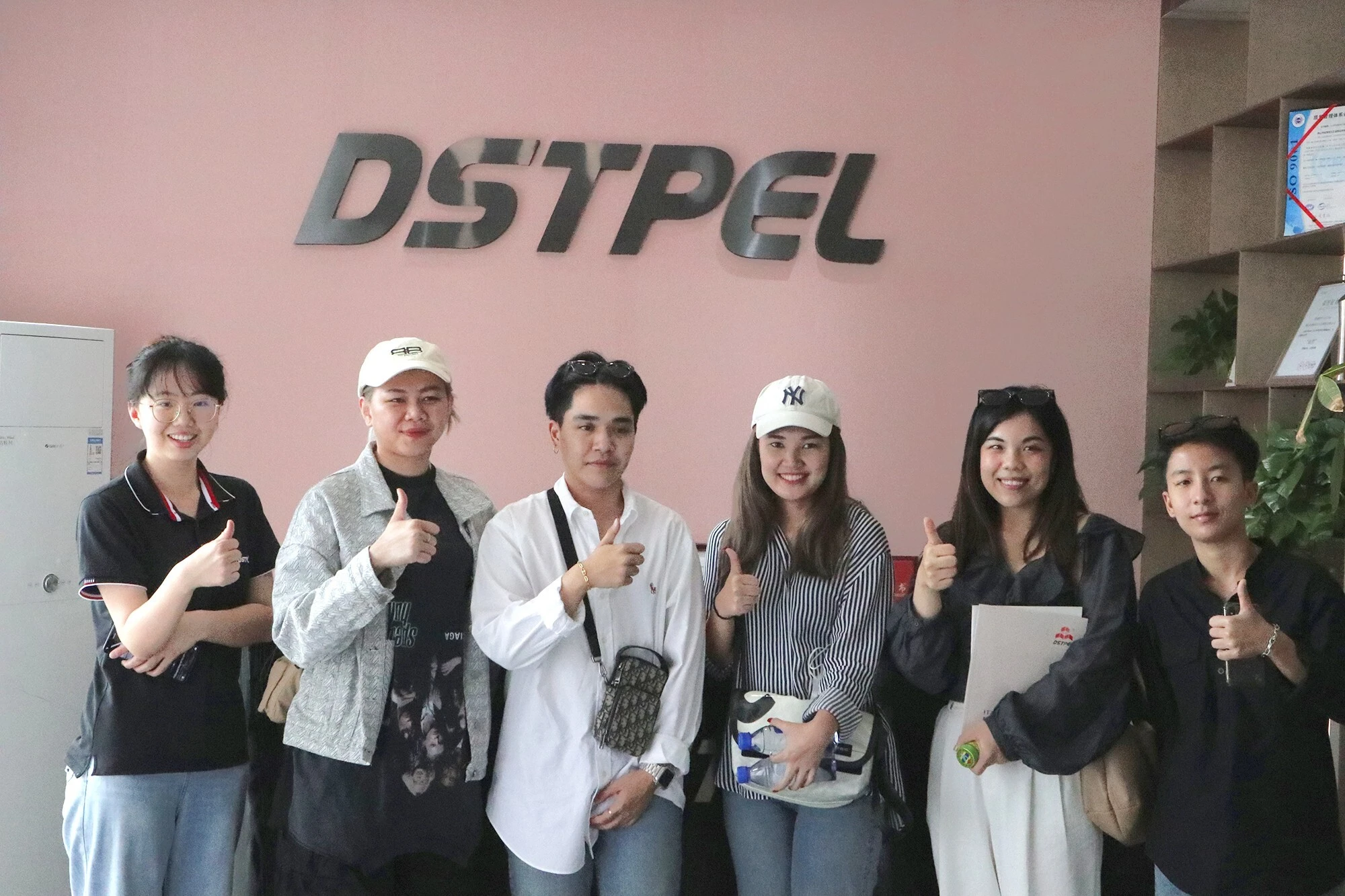 A Cultural Journey of Elegance and Craftsmanship with DSTPEL: Unveiling the Thai Client Visit 1
