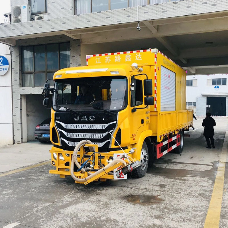 LXD260C automatic truck mounted high pressure water jetting paint removal 1