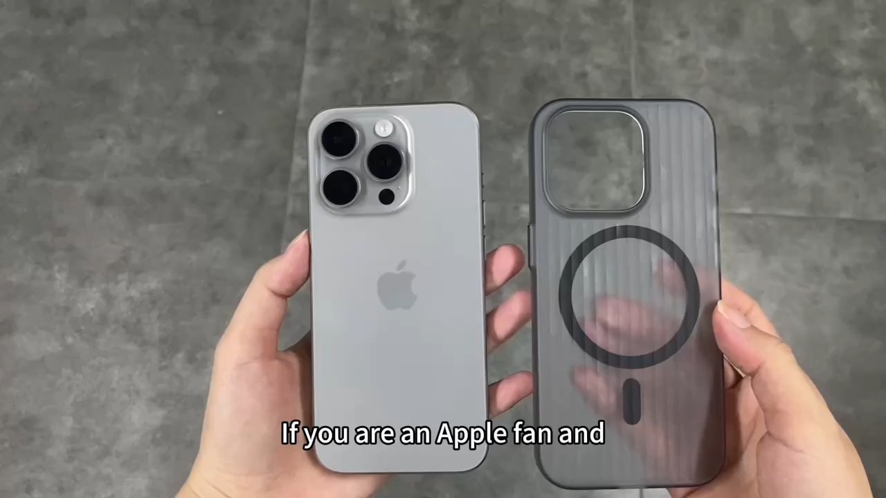 Ultra-Thin Transparent Corrugated 1.5mm PC Case 1