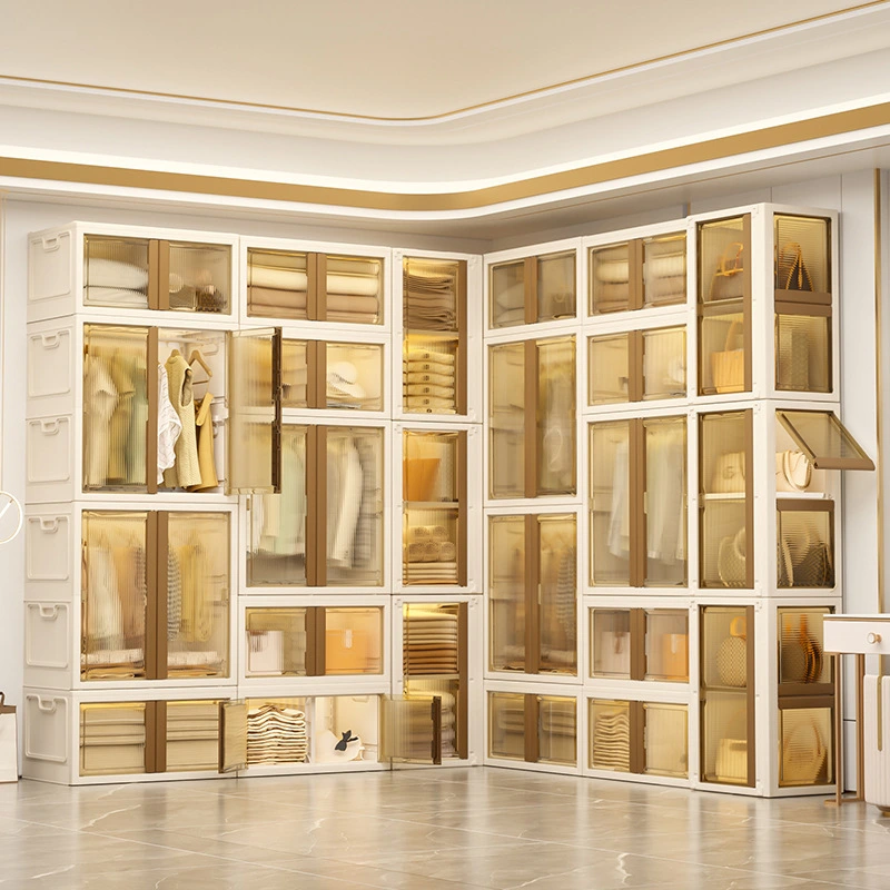 Stylish Mirrored Wardrobe: Glamour and Functionality Combined 1