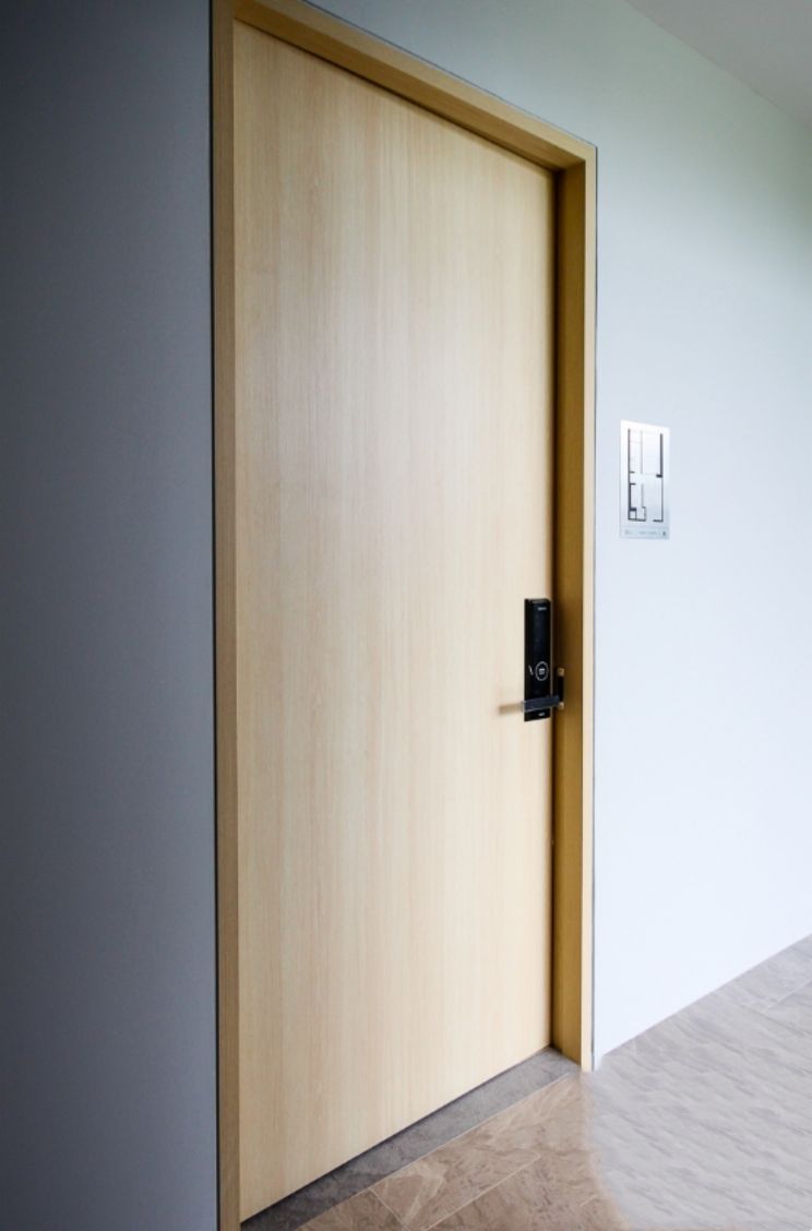 Flush MDF Ply Solid Wooden Veneer Door and Aluminum Tempered Glass ...