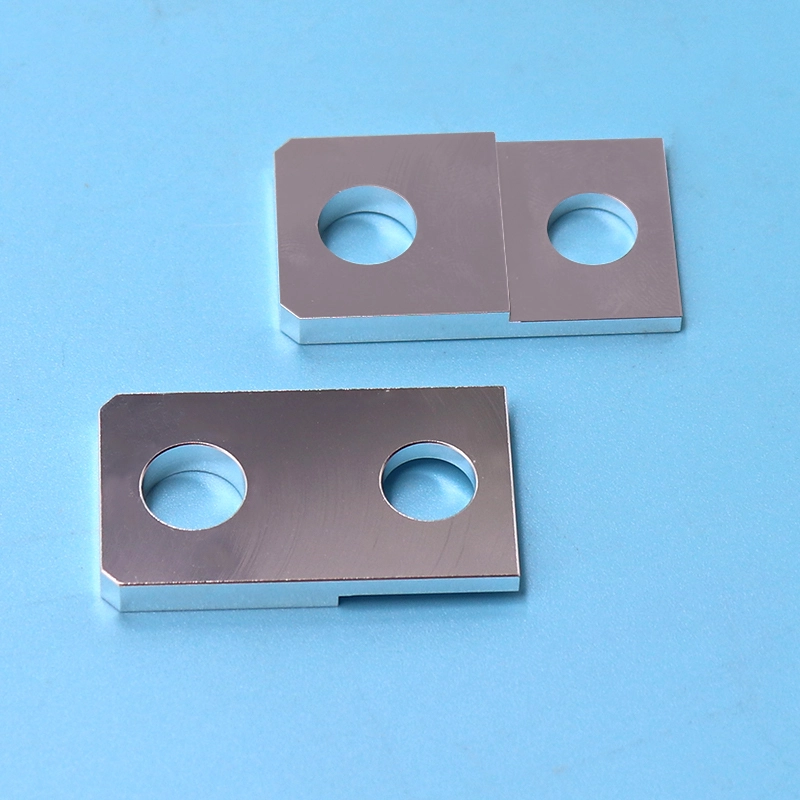 Kundenspezifische CNC-gefräste CuA1-Kupferteile mit Versilberung 1