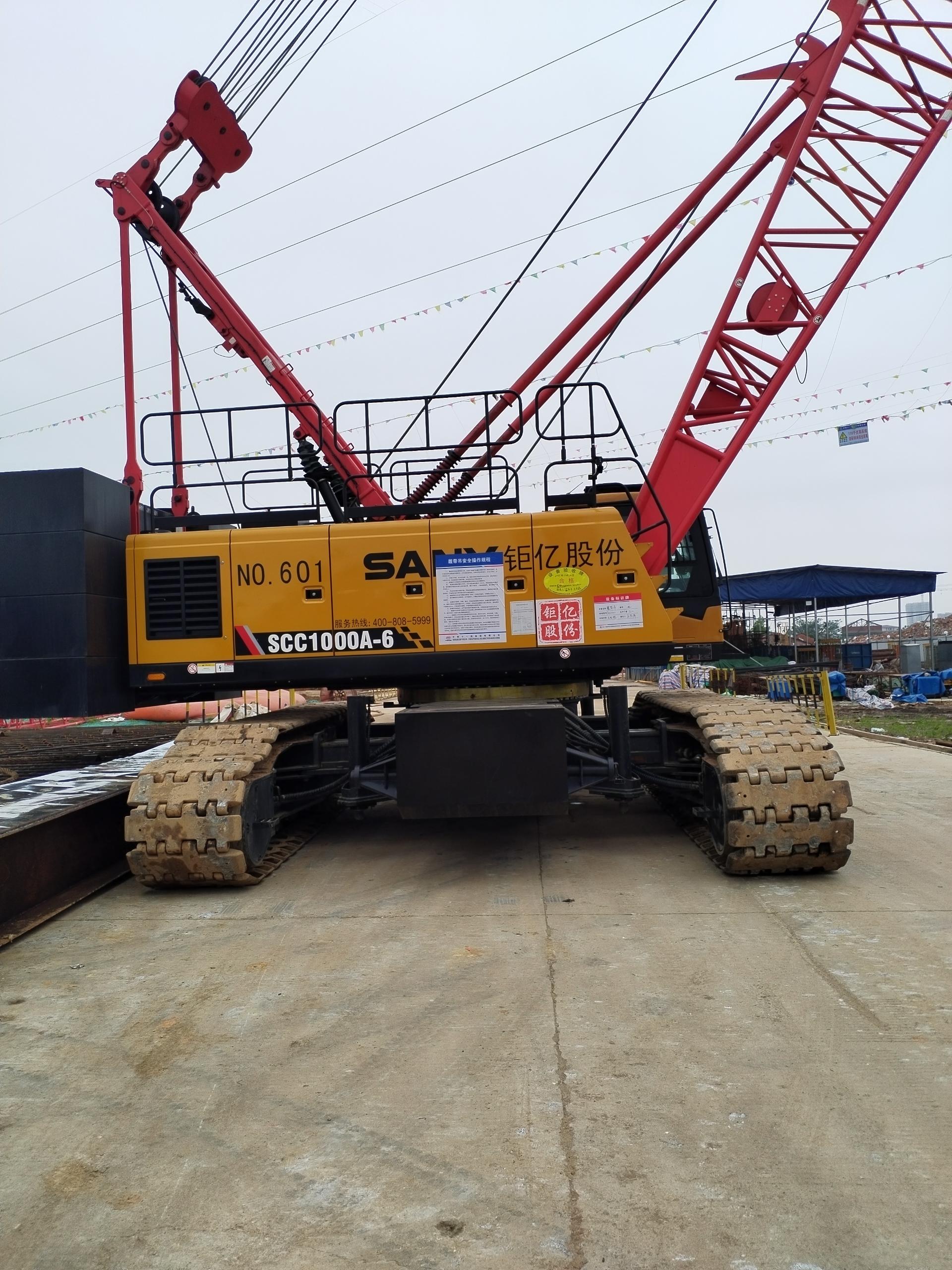 100ton Sany Digunakan crawler crane SCC1000C menggunakan Sany crawler crane 100TON untuk dijual 1