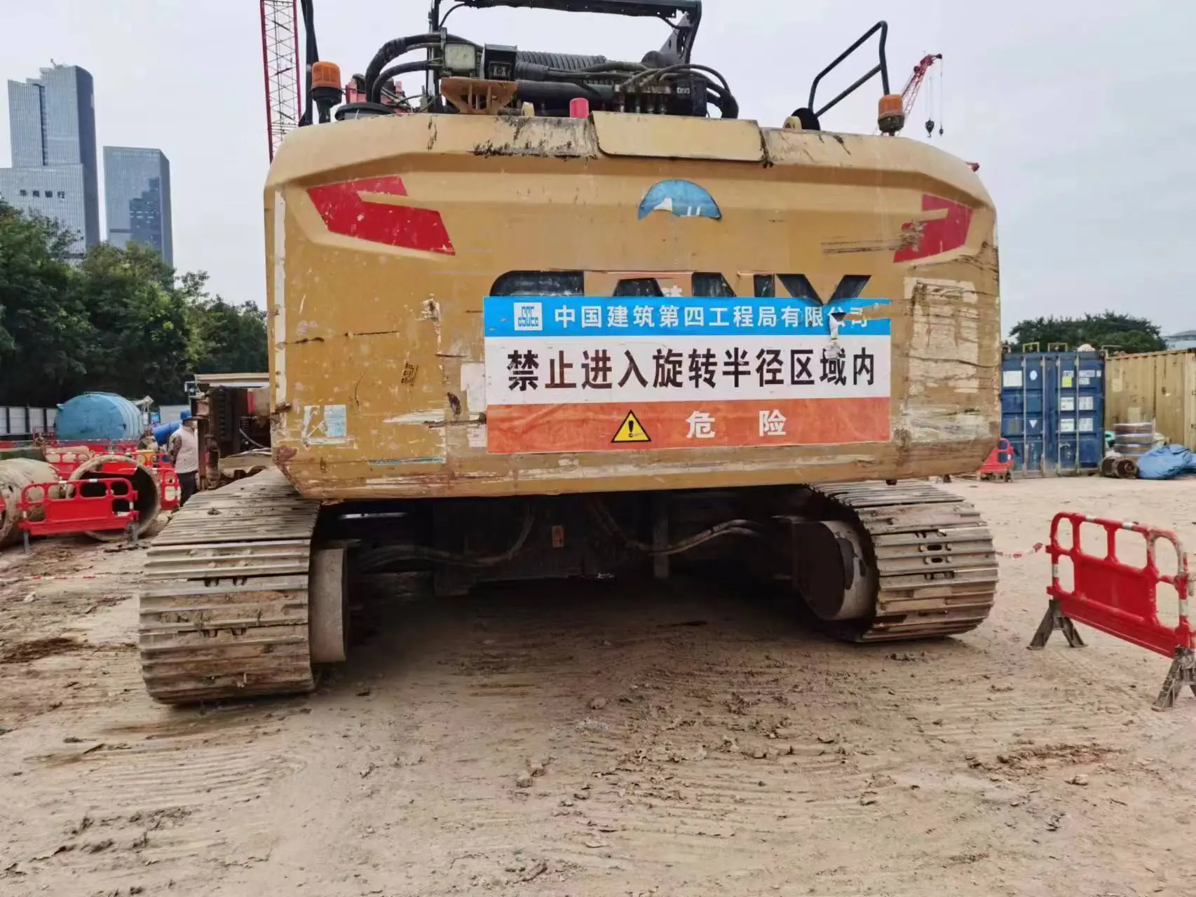 Giá thiết bị khoan lỗ khoan với giá tốt 3
