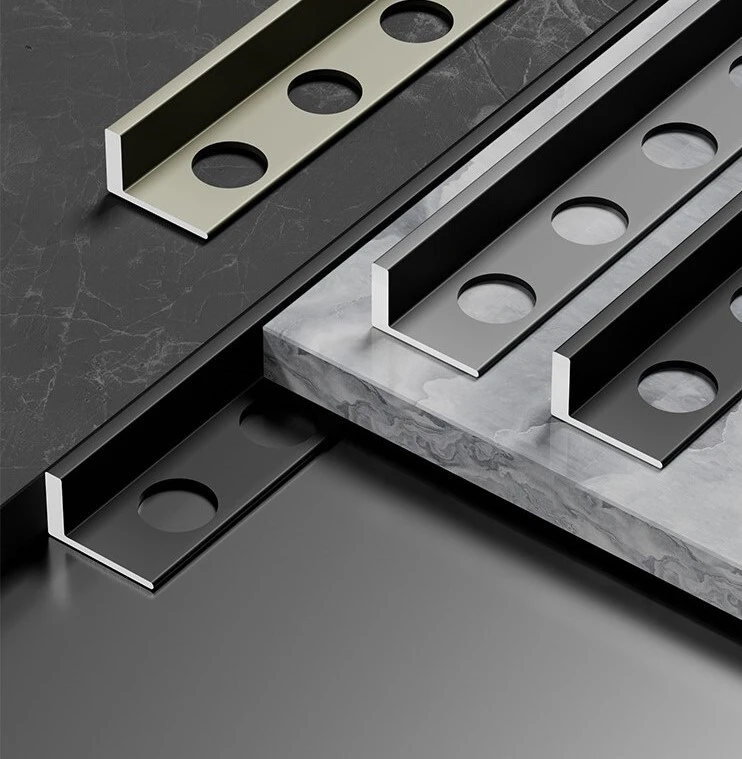 El perfil de transición de aluminio tira el ajuste de la teja de la forma de L 5 mm 1