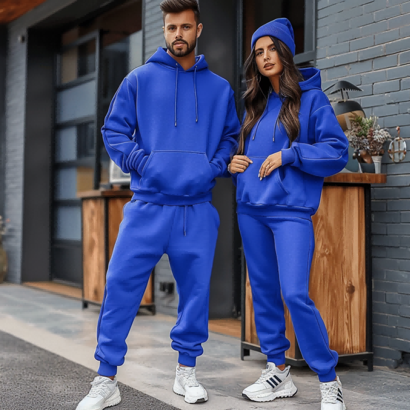 Progetta le tute personalizzate perfette per la tua squadra. Progetta la tua tuta da jogging personalizzata dall'aspetto unico 3