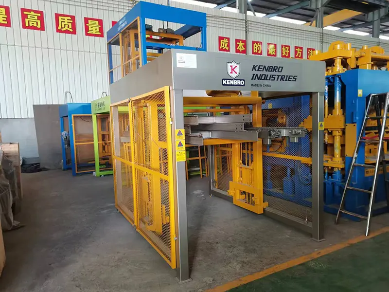 Concrete Block Machine by YIXIN-1 3