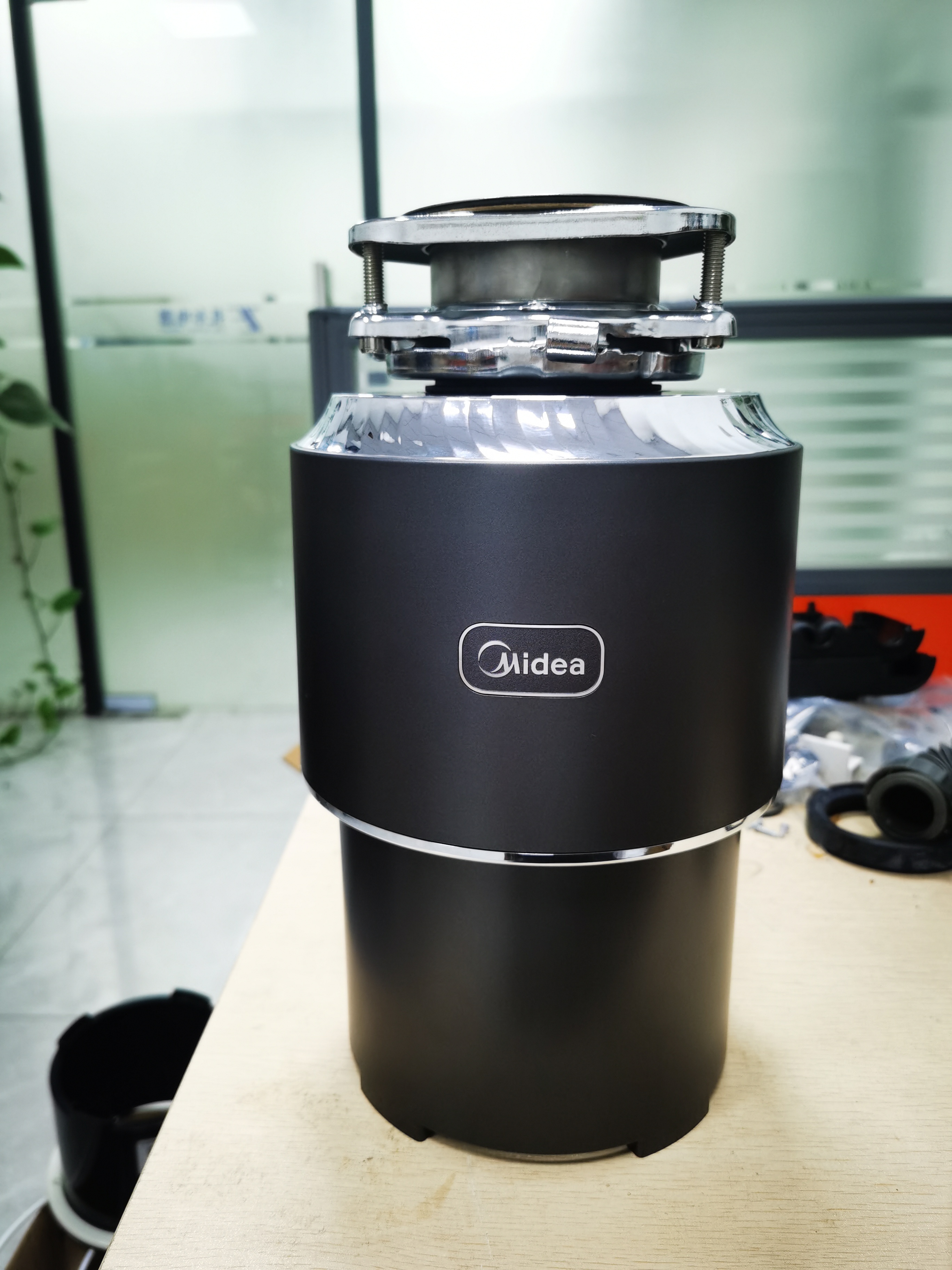 Cooperation with the Midea Group about food waste disposers 1