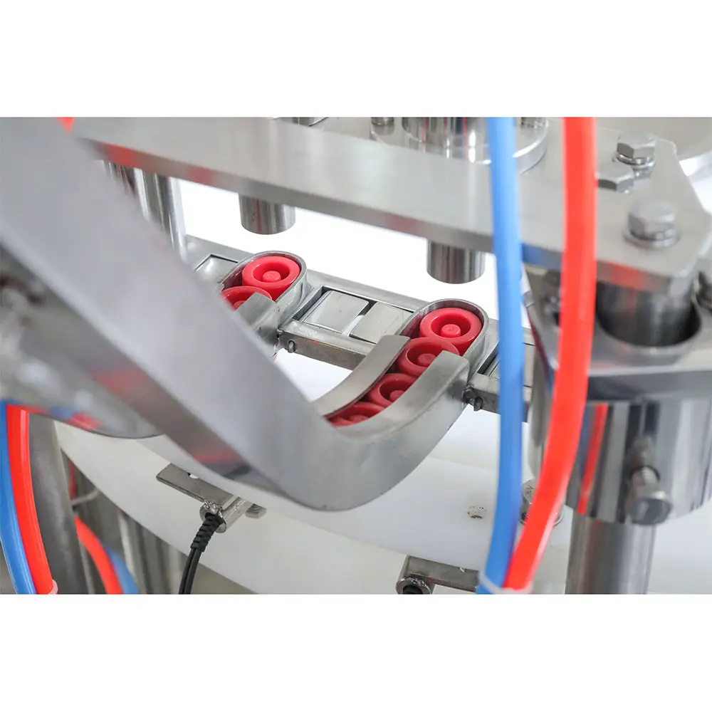 Produttori di macchine per il riempimento di colliri Urban Machinery 5