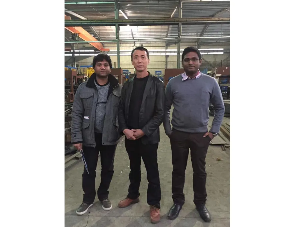 Concrete Making Machine - - YIXIN 4