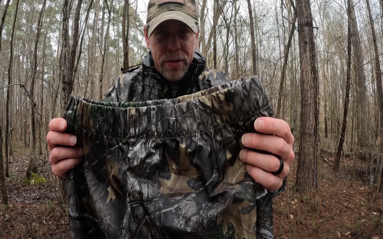 Different application scenarios of rain suit and rain ponchos in Florida's rainy season 8