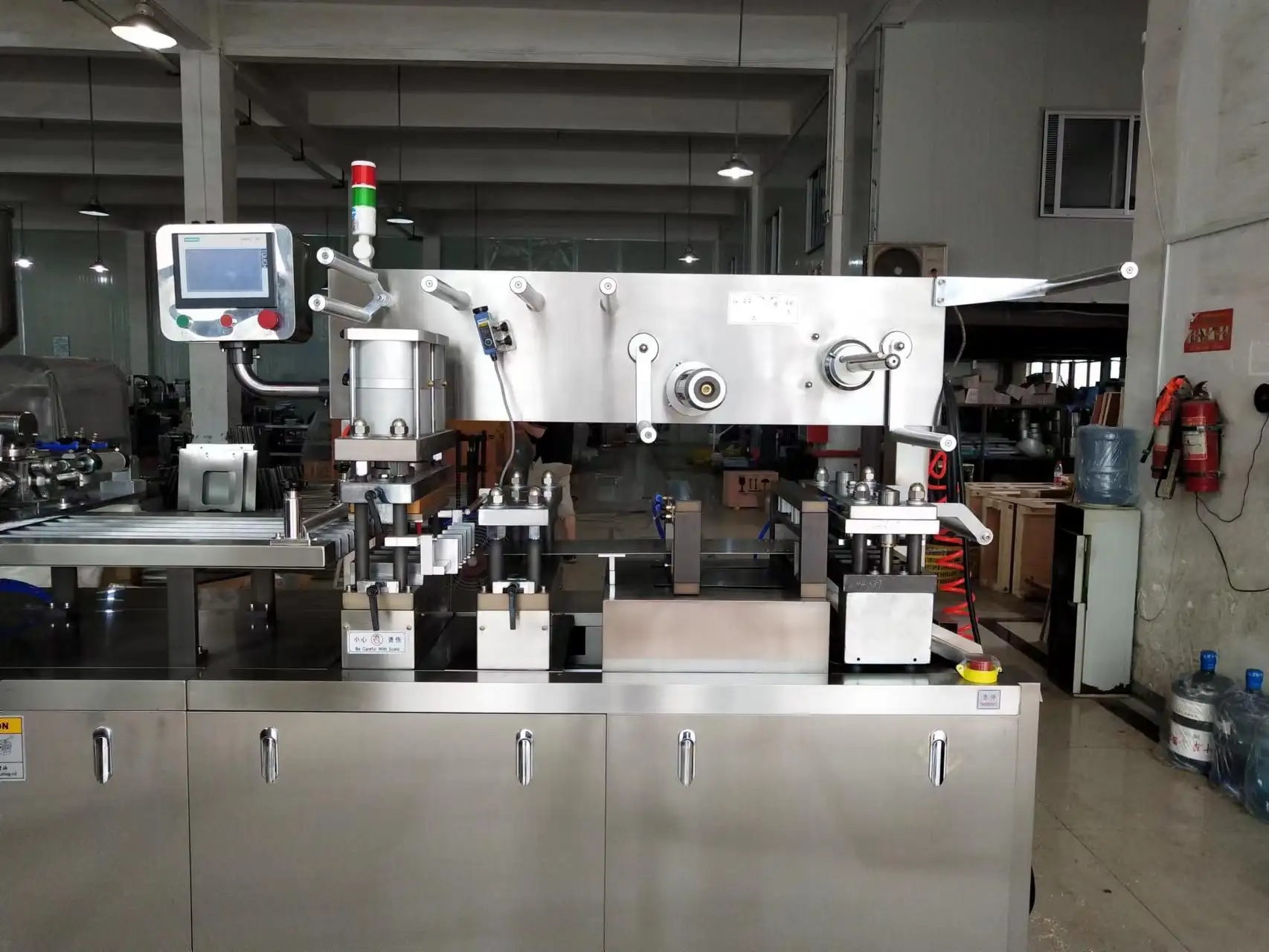 Machine d'emballage sous blister Hottablet Marque de machines urbaines 5