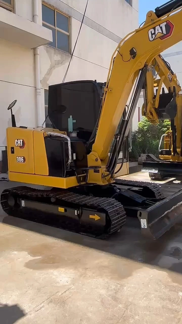 2022 CAT 306 CR Mini Crawler Excavator 6 tons digging machine with thumb and cleaning bucket 1