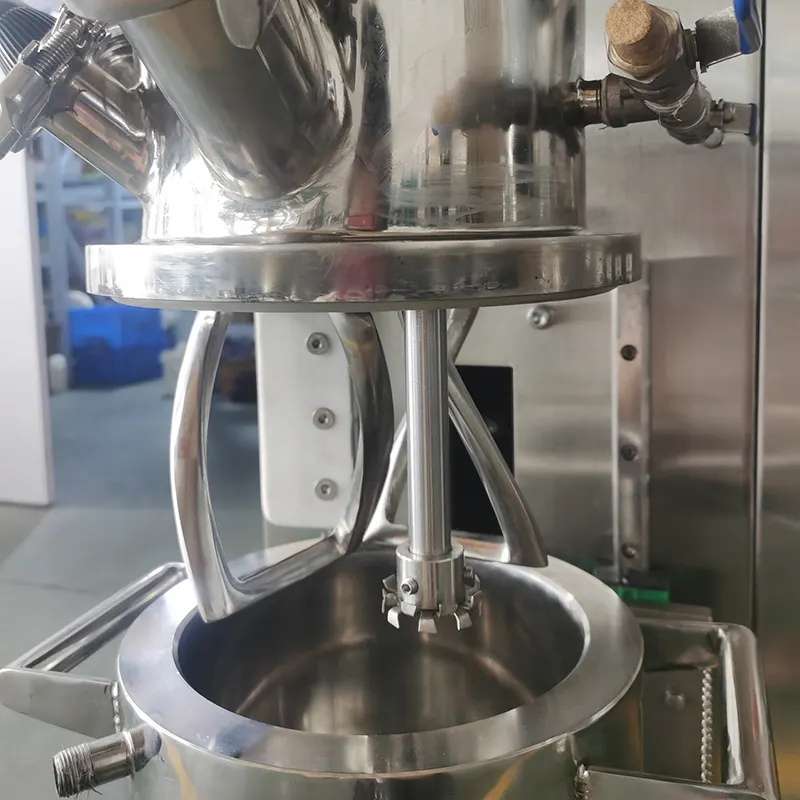 Industrial Mixers and Agitators by MAXWELL 7