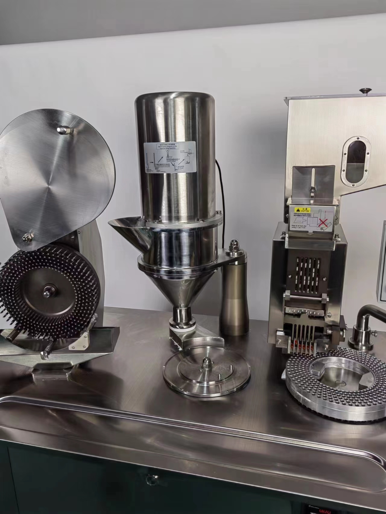 Medicine Packaging Machine SUPM,CGN280 Semi-automatic Capsule Filling Machine 4