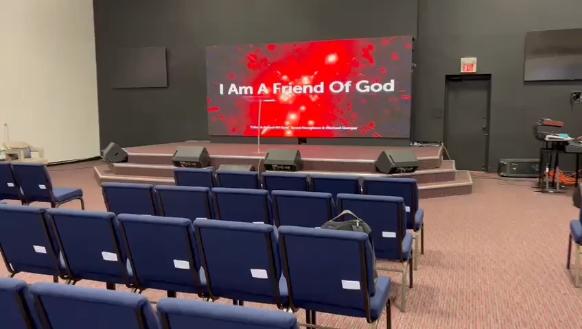 Écran d'affichage vidéo LED pour église P2.5, armoire en fer simple par Lecede