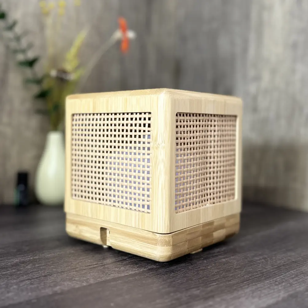 Custom Made Wooden Essential Oil Diffusers Company 4