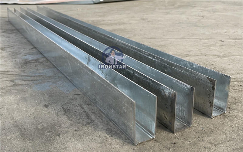 IRONSTAR  shutter door sliding guide roll forming machine in Mexico 3