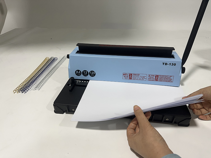 How do you efficiently bind thick documents with your binding machine? 2