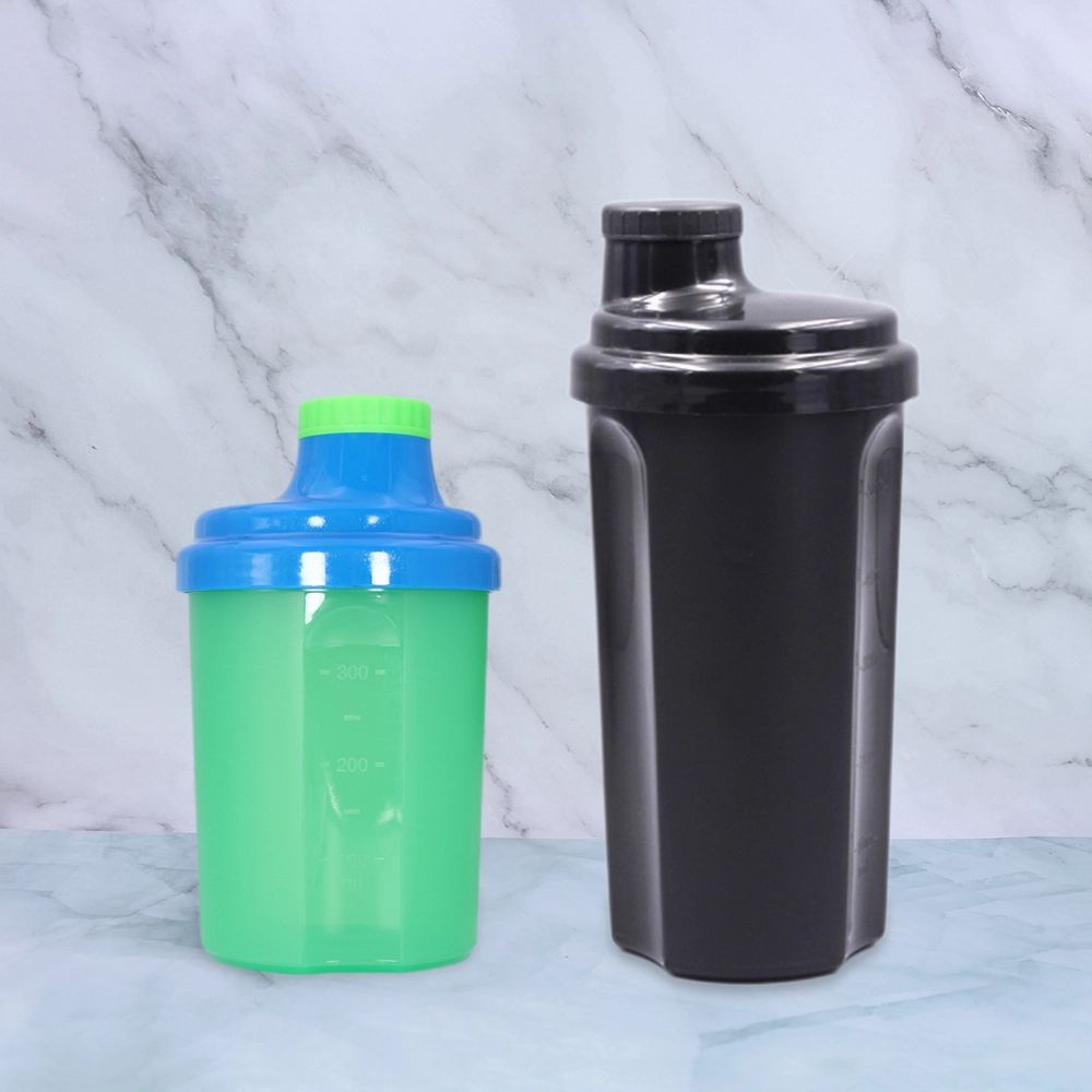 Mini coctelera de proteínas con colador 1