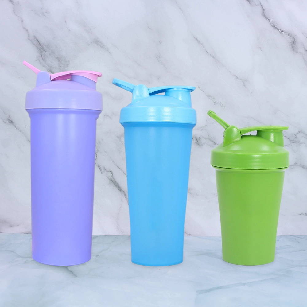 Hochwertige Shaker-Flasche mit Griff und rostfreier Mischkugel 1