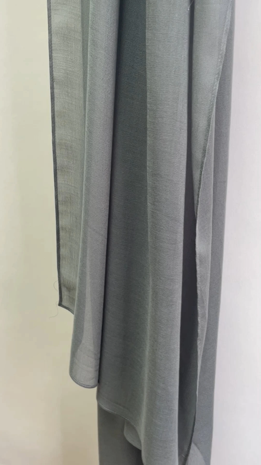 Custom Woven Bamboo fabric 100% Bamboo Eco Friendly Sustainable High Quality Bamboo Woven hijabs Scarves and Shawl 1