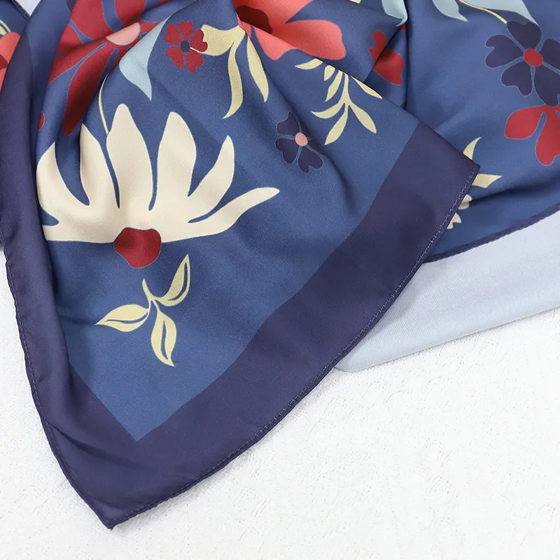 High End Hijab Modest Summer Outfits for Home 7