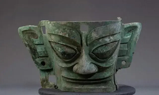 Traveling through thousands of years, Sanxingdui takes you into the riveting history 1