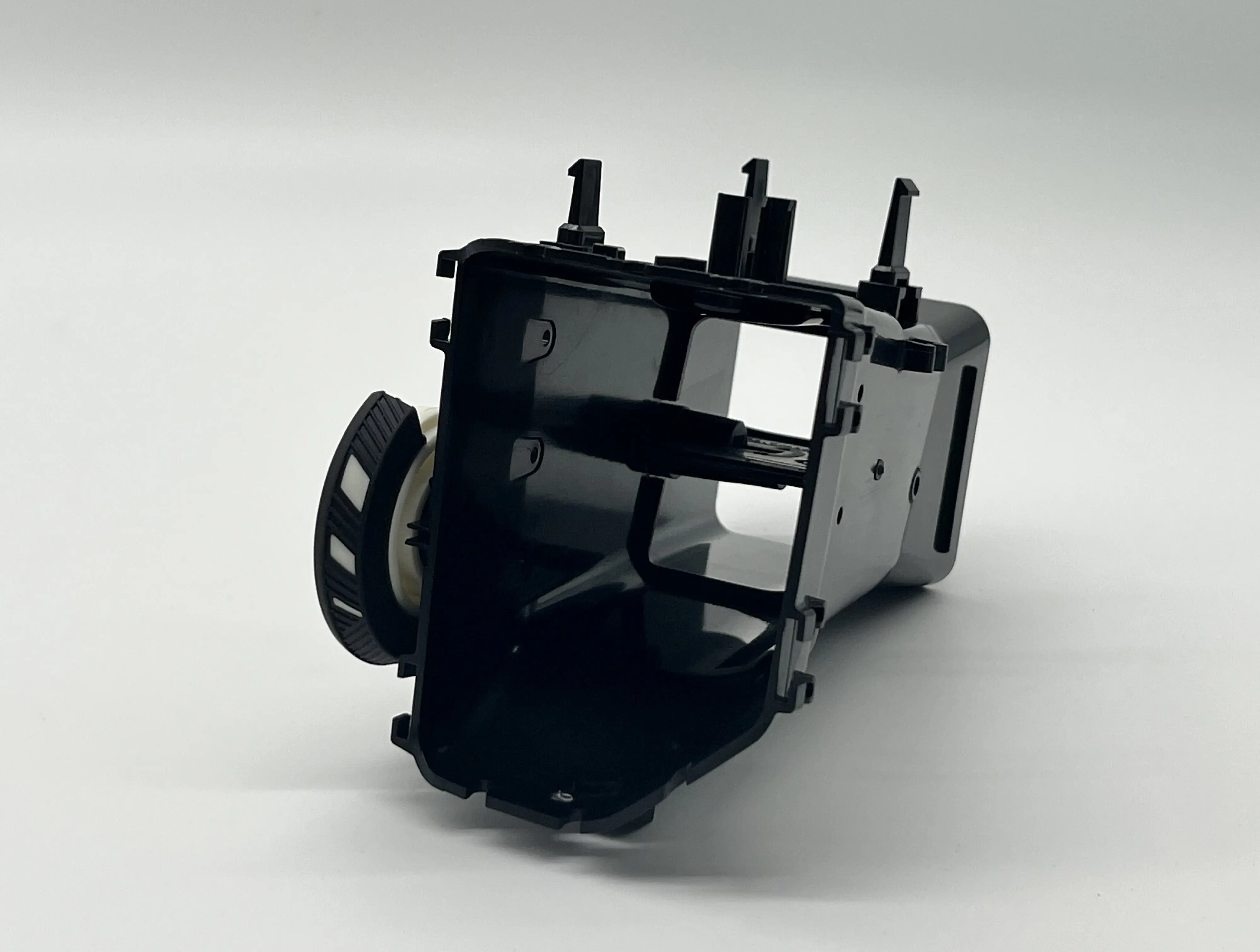 Automotive Plastic Mold - - Pioneer Plastech-1 5