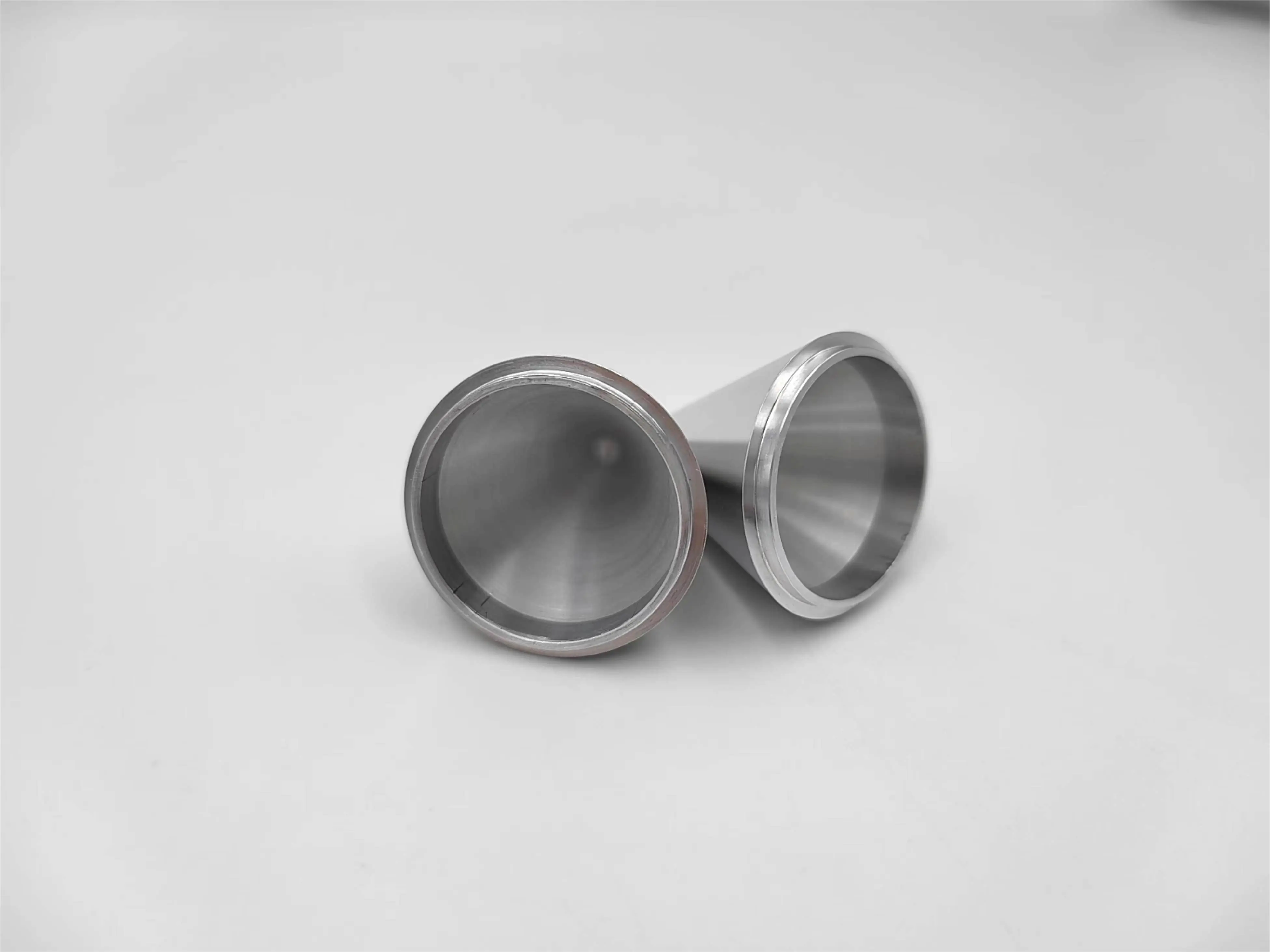 Settels Savenije Precision Parts No Matter for Any Industry - for Electronics - 3W MACHINE 5