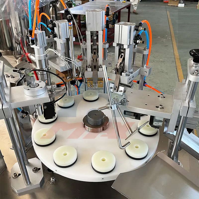 Vacuum Emulsifying Mixer Machine by MAXWELL-5 6
