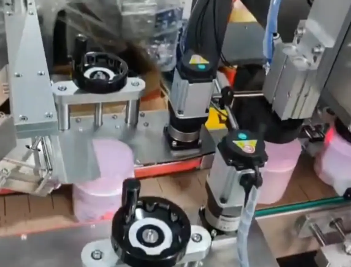 Small Scale Bottle Filling Machine GLZON Brand 4