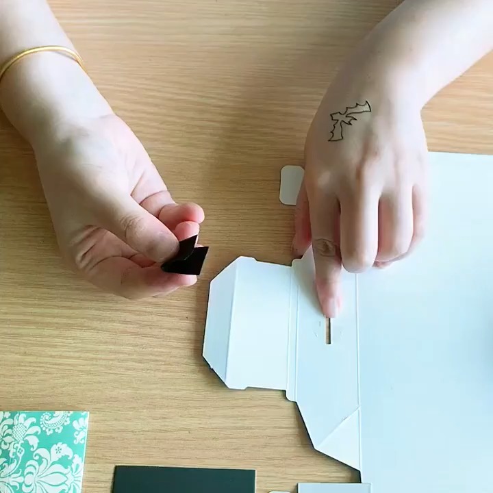 Hua Heng Introduces the Foldable Soap Card Box: A Fusion of Customization and Convenience 1